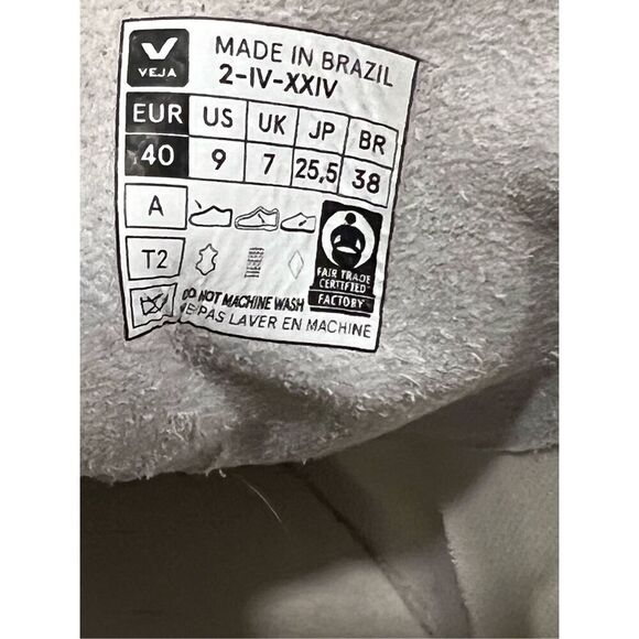 Veja Women's White Black V-10 CWL Lace Up Leather Sneaker Shoes Size 9 NWOT - Picture 9 of 11